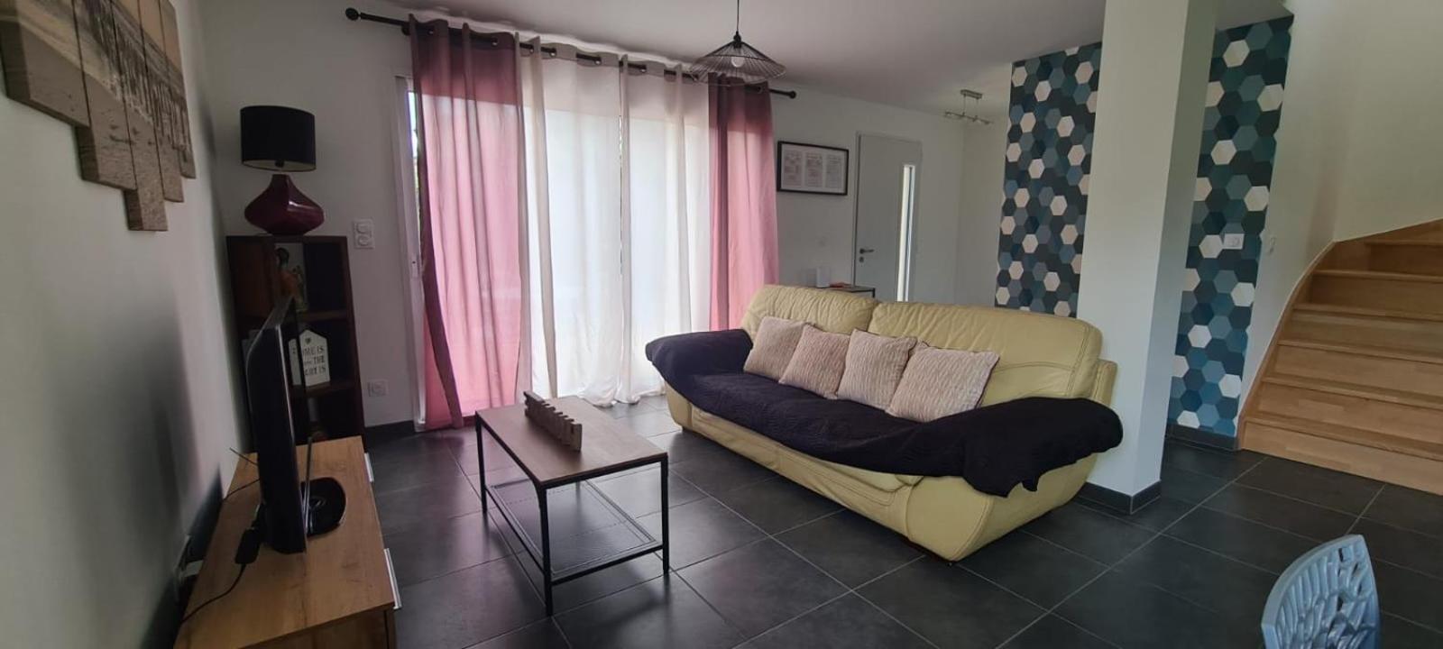 Maison Neuve Tout Equipee Tourville-sur-Odon Εξωτερικό φωτογραφία